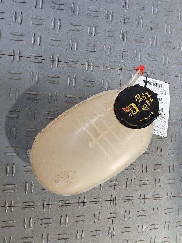 Coolant Reservoir Fits 17-19 ESCAPE 3526333