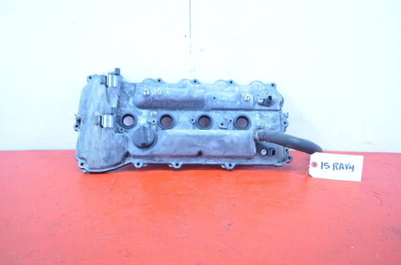 13-15 TOYOTA RAV4 2.5L ENGINE CYLINDER HEAD VALVE COVER OEM