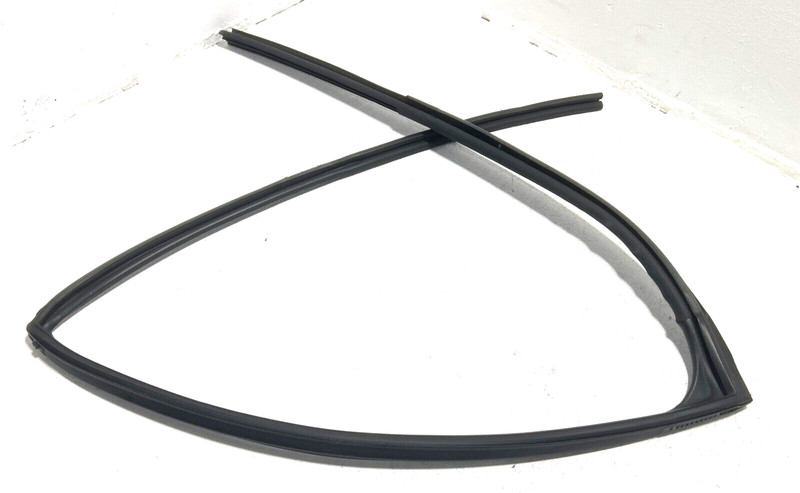 TOYOTA CAMRY 2018-2024 REAR LEFT DRIVER DOOR WINDOW GLASS RUN CHANNEL SEAL OEM