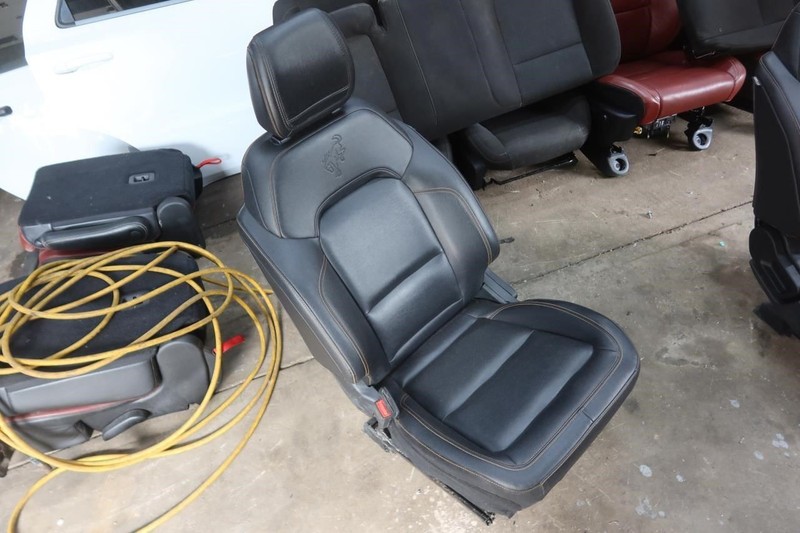 2021-2025 Ford Bronco OEM Front Left Driver Seat Leather 4 Door Manual