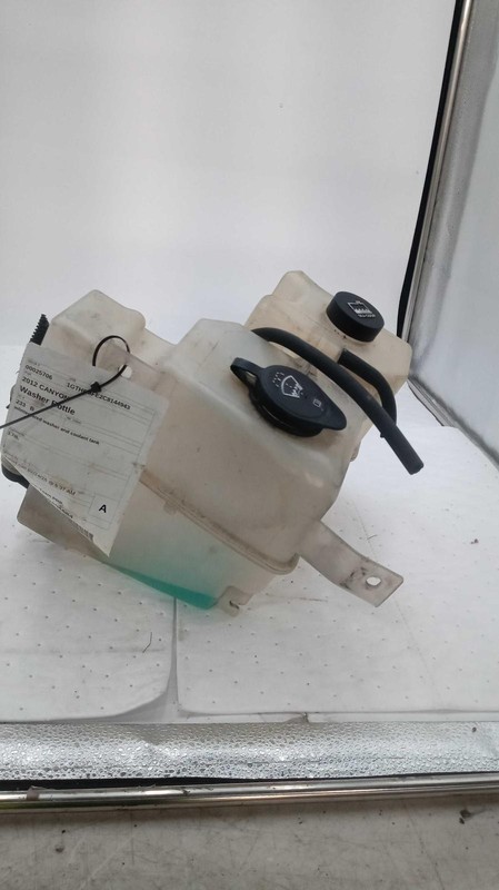 Used Washer Fluid Reservoir fits: 2012 Gmc Canyon w/integrated washer and coolan