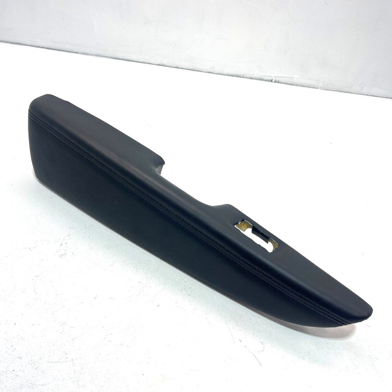 18-21 JEEP GRAND CHEROKEE REAR LEFT DRIVER DOOR PANEL ARMREST TRIM COVER OEM
