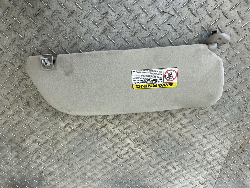 2000-2001 Dodge Ram Driver Left Sunvisor Oem Tested