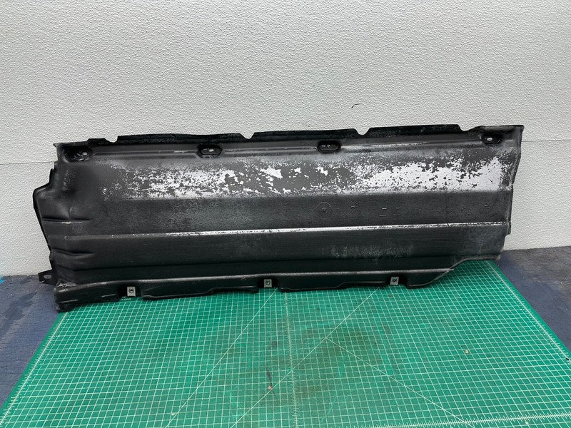 14-15 FIAT 500e ENGINE LEFT SIDE PROTECTION BELLY PAN SHIELD SPLASH GUARD OEM