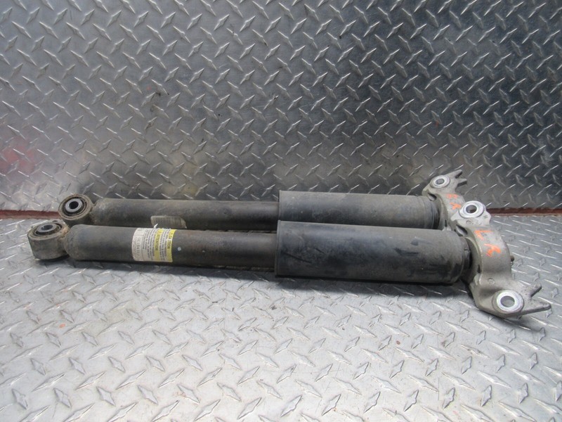 2015 CHEVROLET IMPALAVIN 1 4TH DIGIT LEFT & RIGHT REAR SHOCK STRUT ABSORBER