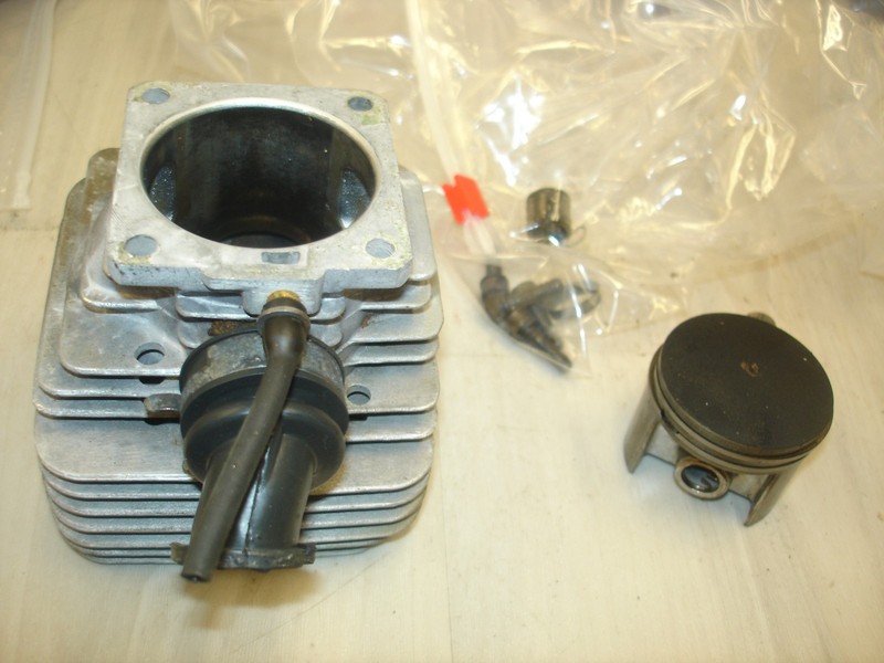 Stihl 031av piston and cylinder chainsaw part bin 707 #2