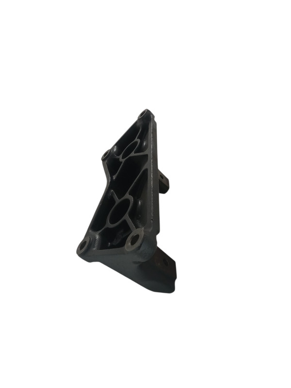 2012-2014 Hyundai Genesis Transmission Mounting Bracket 45210-4F010 OEM 14526