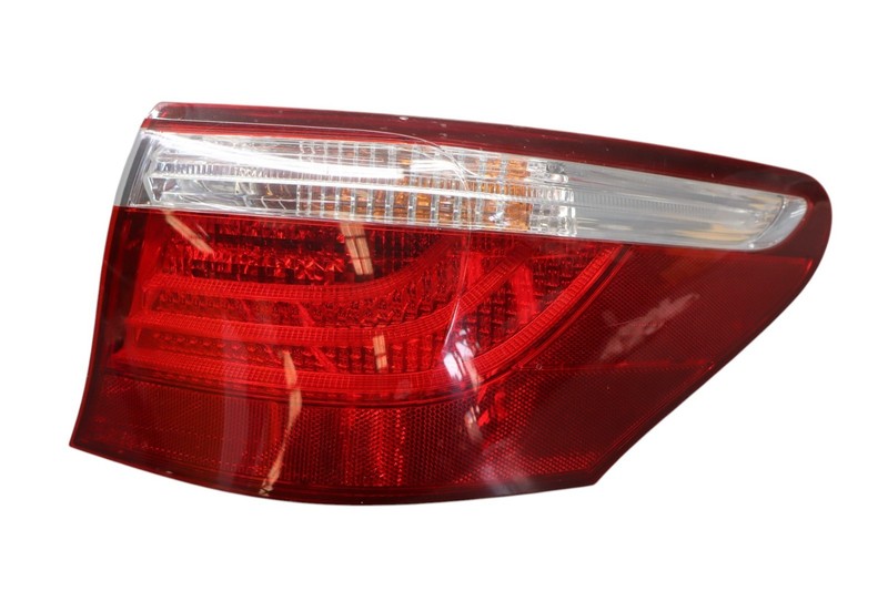 07-09 Lexus USF40L LS460 Rear Right Passenger Side Outer Tail Light Lamp Oem