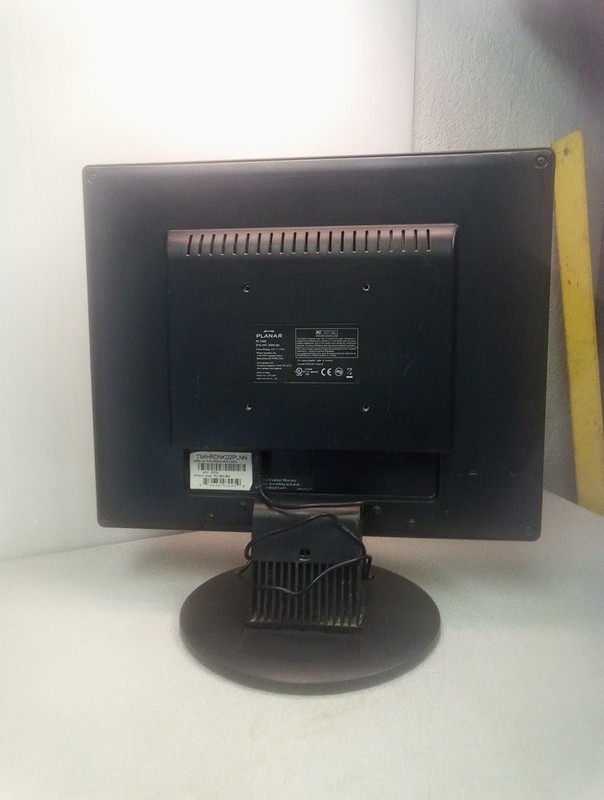 PLANAR PL1900 19" MONITOR