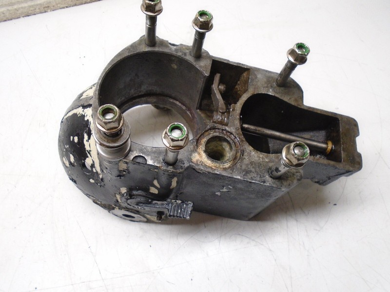 CH4 35970Mercruiser 1964 Vintage Bell Housing 1A/1B/1C w/reverse lock