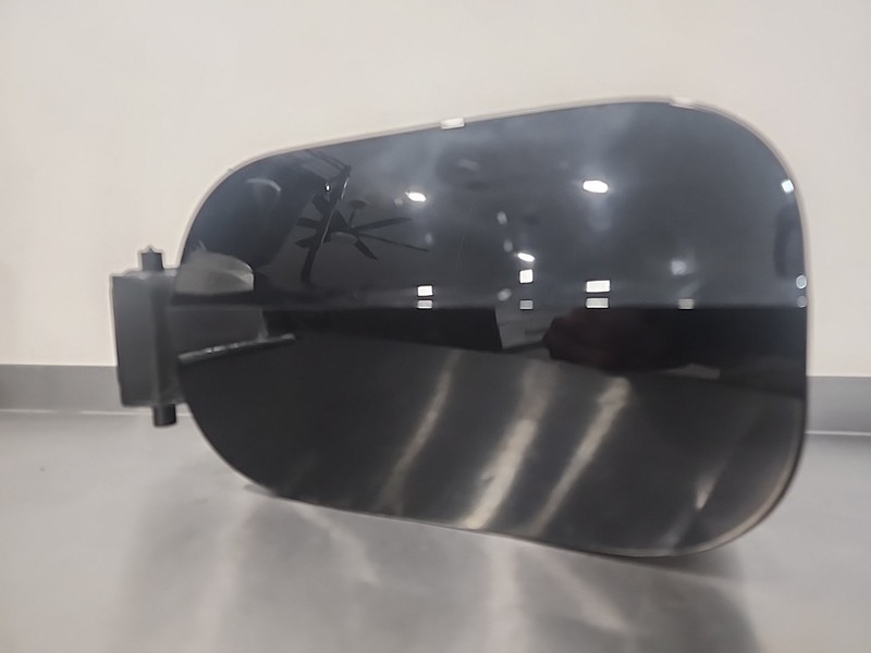 2018 - 2024 Audi Q7 OEM Gas Fuel Door Assembly 4M0809906 Black