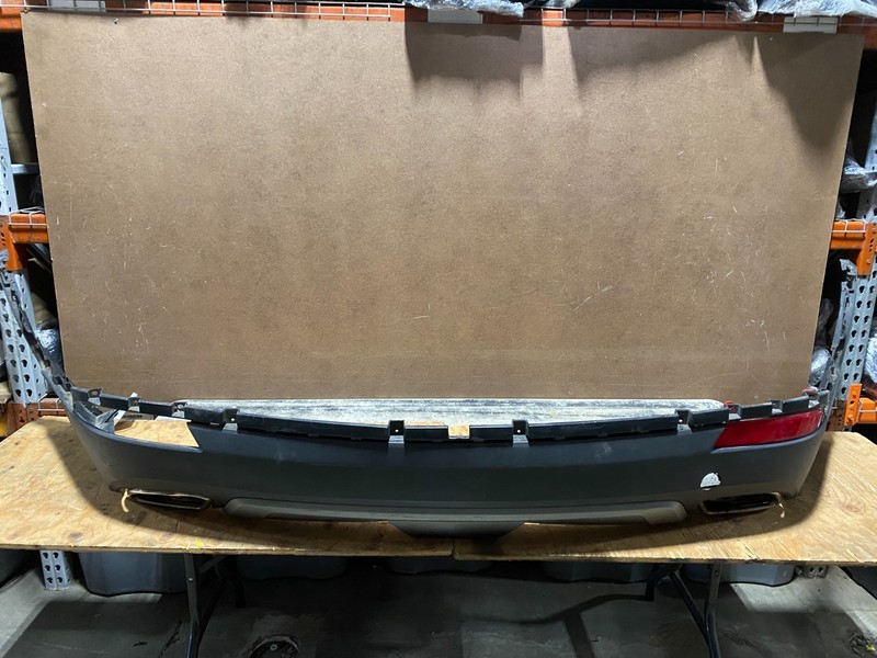 2013 to 2016 Hyundai Santa Fe XL Bumper Cover w/ Park Sensor U6234 PS