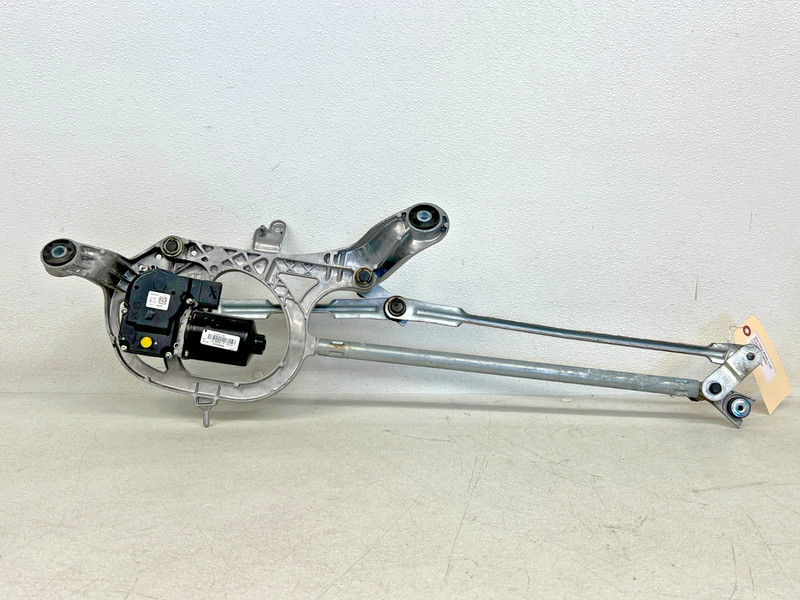 ⭐2016-2020 TESLA MODEL X FRONT WINDSHIELD WIPER LINKAGE W/ MOTOR OEM LOT2632