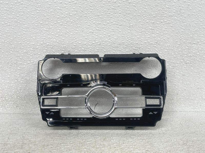 ⭐2020-2025 LINCOLN AVIATOR CENTER DASH RADIO A/C CLIMATE BEZEL TRIM OEM LOT2682