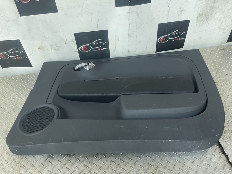 12-19 Fiat 500 Front Passenger Right Door Panel Black Oem Tested