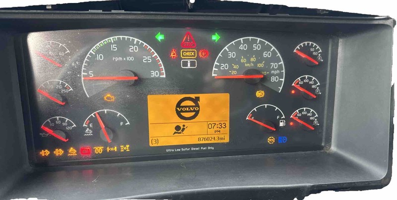 ✅ 2012-18 VOLVO VNL INSTRUMENT CLUSTER D13 I-SHIFT SPEEDOMETER 876K MILES OEM ✅