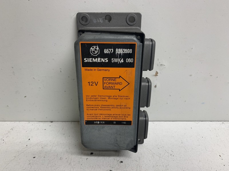 1992-1993 BMW 325i E36 3 Series A/B Control Module 6577 835 3598 Oem