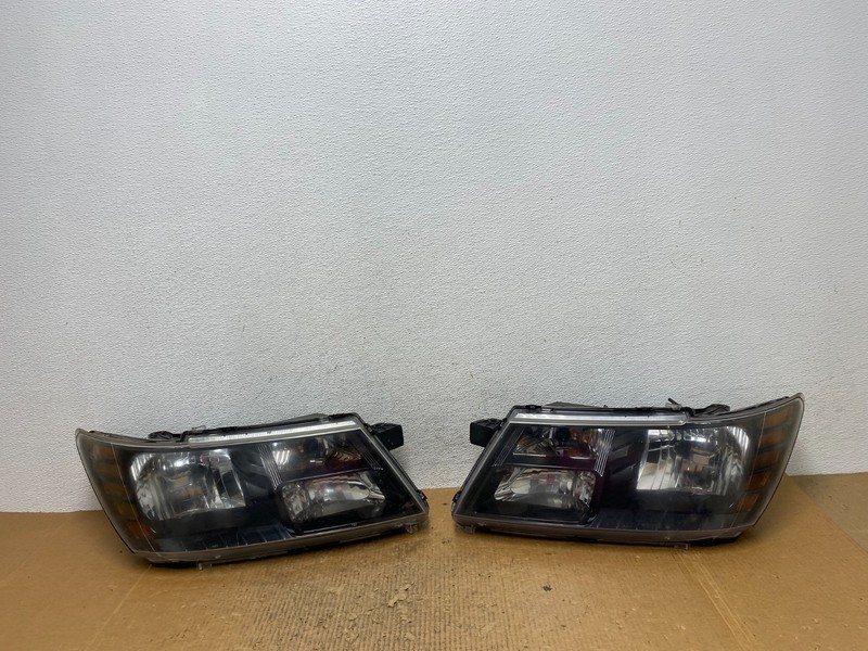 2009 to 2017 Dodge Journey Headlights Left+Right Set Halogen Oem AE2811 DW