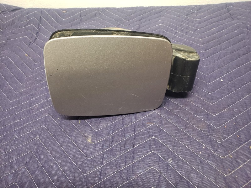 2011-2014 Hyundai Sonata Fuel Tank Door Silver SONATA 11-15 OEM