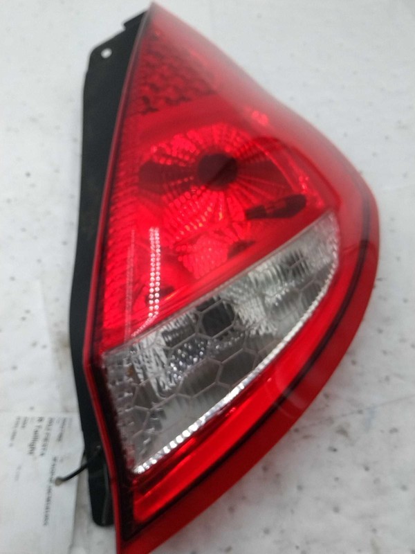2012 Ford Fiesta Right Tail Light Assembly Black OEM 258280 44000 Miles