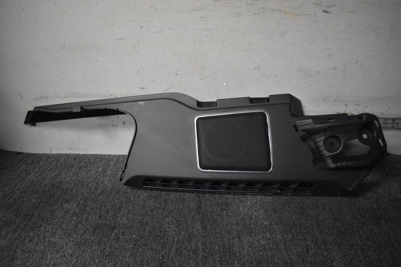 2018 LAND ROVER L405 REAR RIGHT SIDE QUARTER PANEL TRIM FACTORY OEM