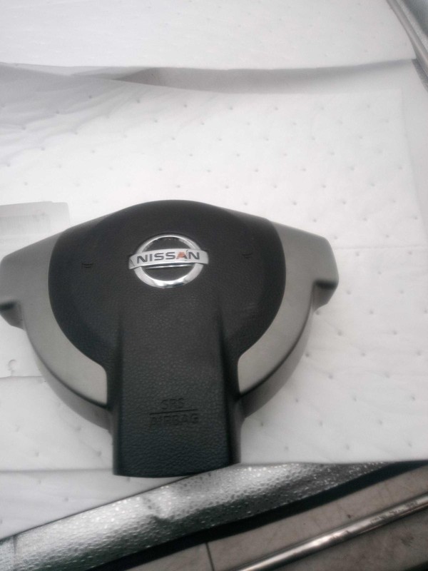 2014 Nissan Rogue Steering Wheel Air Bag Silver Used 146k Miles OEM Non-Genuine