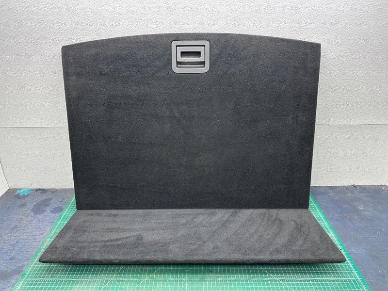 11-17 Volkswagen Touareg TRUNK FLOOR CARPET HARD COVER MAT OEM