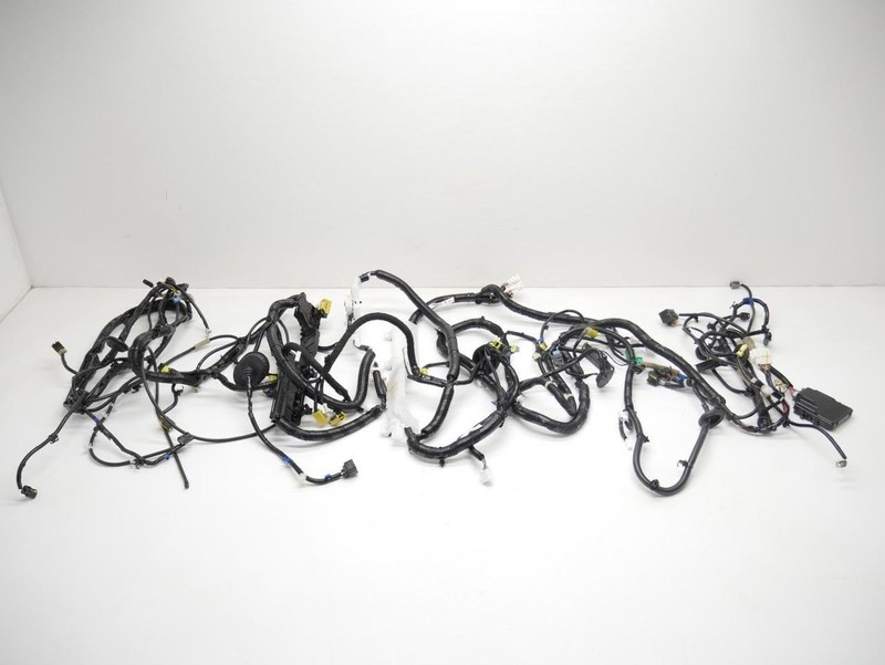 2023-2025 Honda HR-V 2.0L AWD Interior Floor Main Body Wire Wiring Harness OEM