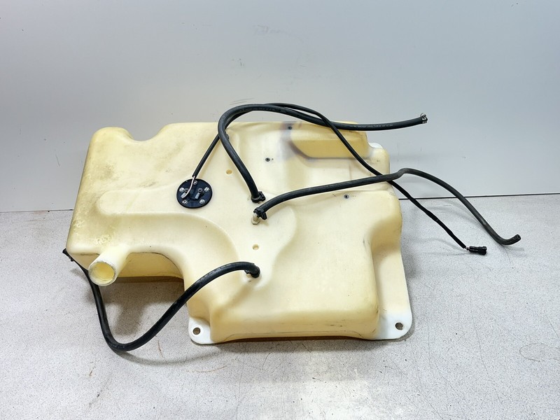 97 Arctic Cat 770 Tigershark Daytona Gas Fuel Tank JetSki PWC Sending Unit