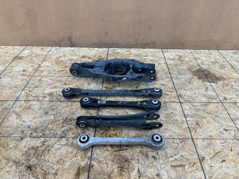 KIA STINGER 2018-2023 OEM REAR RIGHT PASSENGER LOWER AND UPPER CONTROL ARMS SET