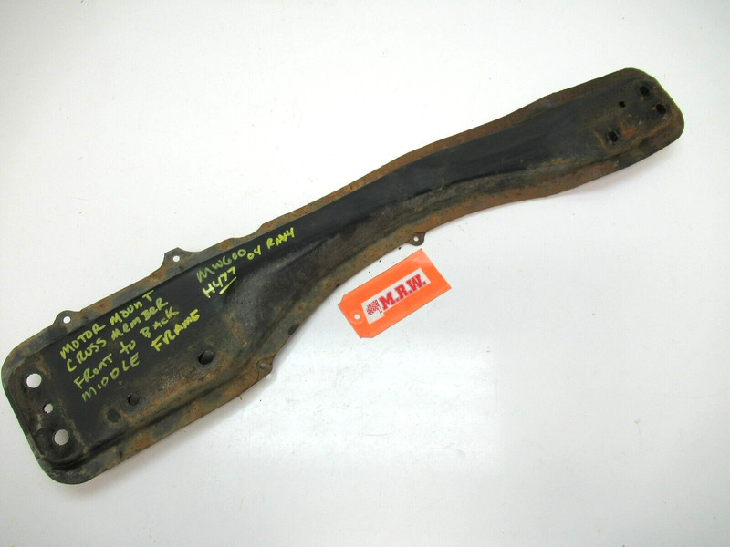 REAR SUB FRAME SUSPENSION MOTOR MOUNT CROSS MEMBER MIDDLE 01 02 03 04 05 RAV4