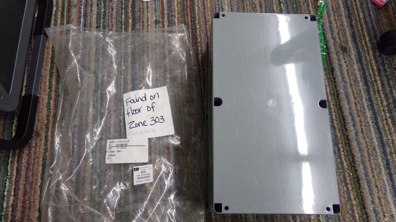 Bud Industries PN-1344-DG Junction Box *Damaged* *FREE SHIPPING*