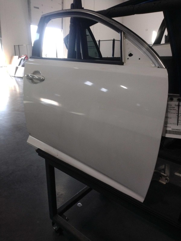 2015 Kia Optima Right Front Door White Used Small Dent 104k Miles