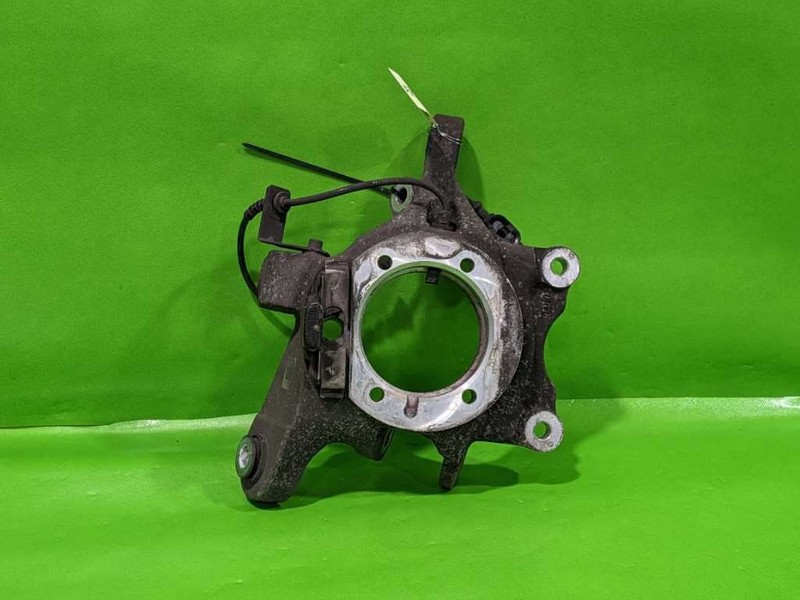 14-17 GHIBLI DRIVER LEFT REAR KNUCKLE OEM 4519-179