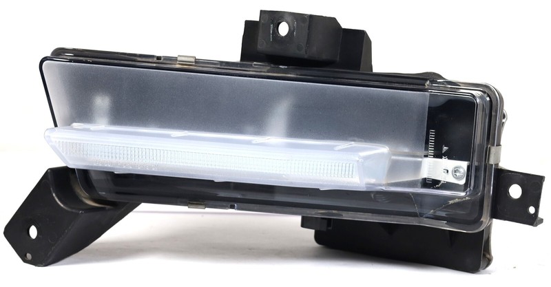 2016-2018 Camaro SS LH Left Driver Side Daytime LED Fog Light 23433655 OEM
