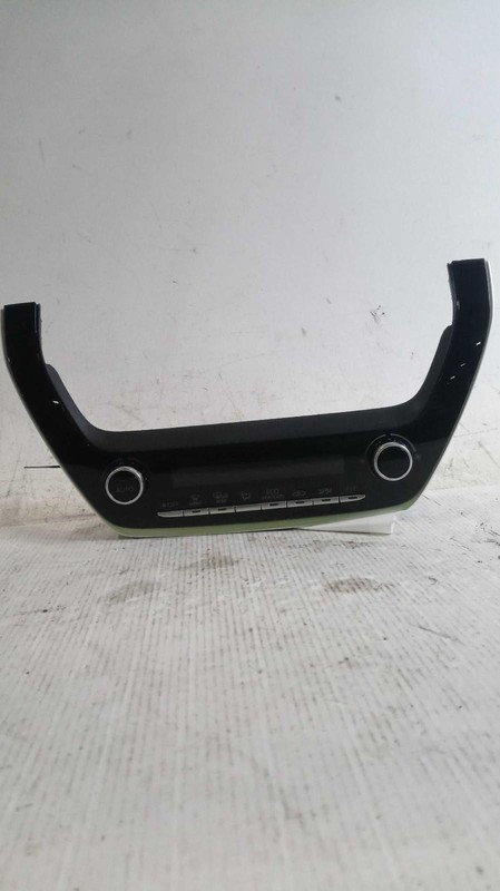 Used A/C Selector Switch fits: 2022 Toyota Corolla cross automatic temperature c