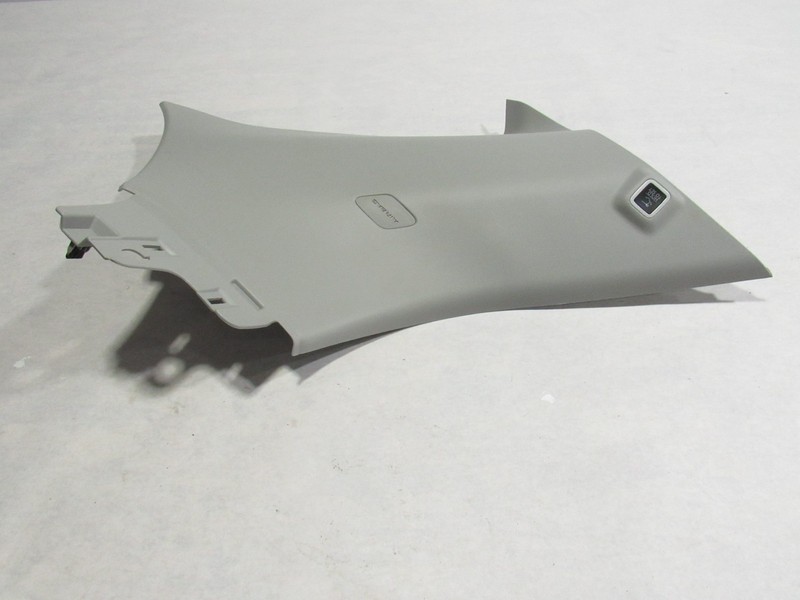 22-24 Jeep Grand Cherokee 2023 Rear Left Driver D Pillar Cover Panel Trim ;:A