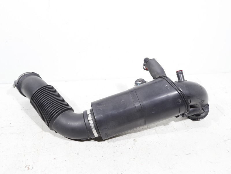2016-2021 BMW X1 F48 TURBOCHARGER INTERCOOLER AIR DUCT TUBE HOSE PIPE OEM