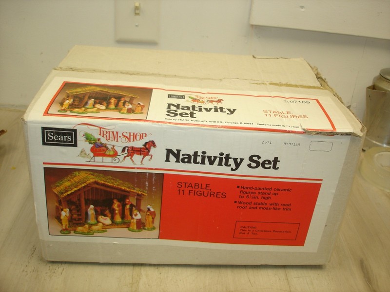Vintage Sears Christmas Nativity Set #71-97169 11-Pieces & Original box READ AD