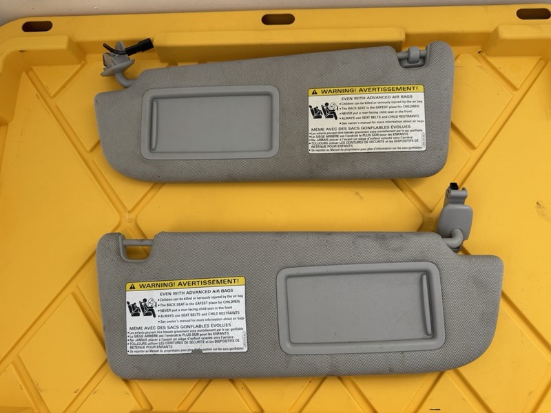 2005-2018 Audi A6 Driver and Passenger Front Sun Visors Assembly Gray OEM