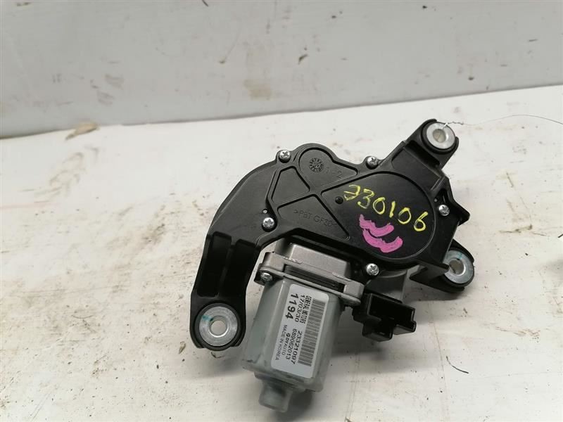 Rear Wiper Motor Fits 17-19 XT5 1090529