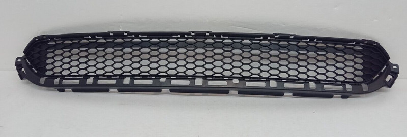 2016-2018 HONDA PILOT LOWER GRILLE OEM PART #71113-TG7