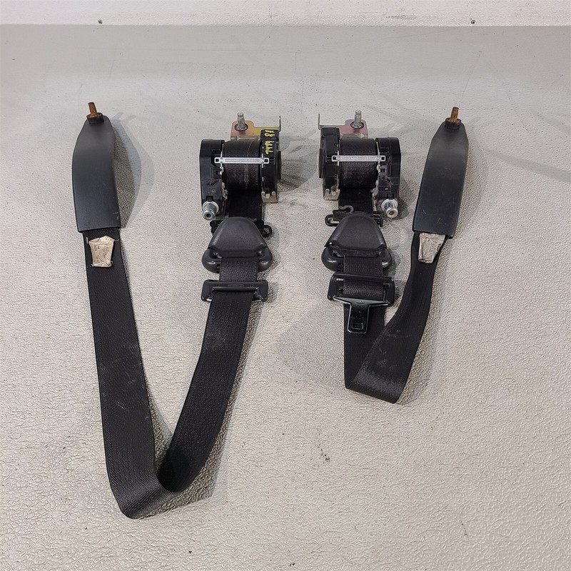 03-04 Mercury Marauder Front Seat Belt Set Lh Rh Aa7489