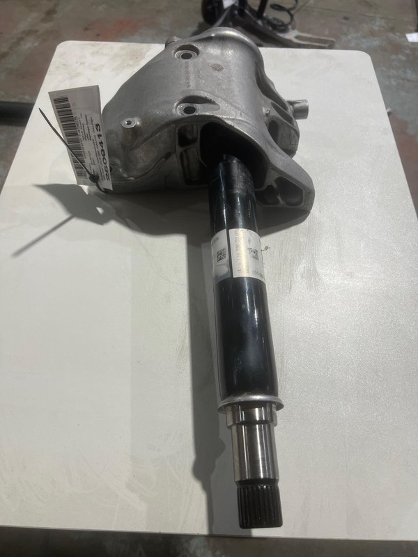 2021 Mercedes GLB 250 4matic Rear Right Passenger RH Halfshaft Only With Mount