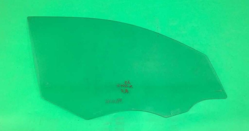 11 12 13 SORENTO PASSENGER RIGHT FRONT WINDOW DOOR GLASS OEM 3464-46