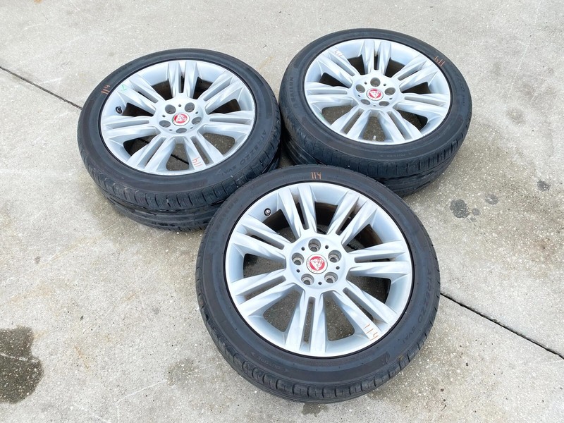 16-19 JAGUAR XFWHEEL RIMS W/ TIRES 245/45ZR18 100W XL SET OF 3 OEM