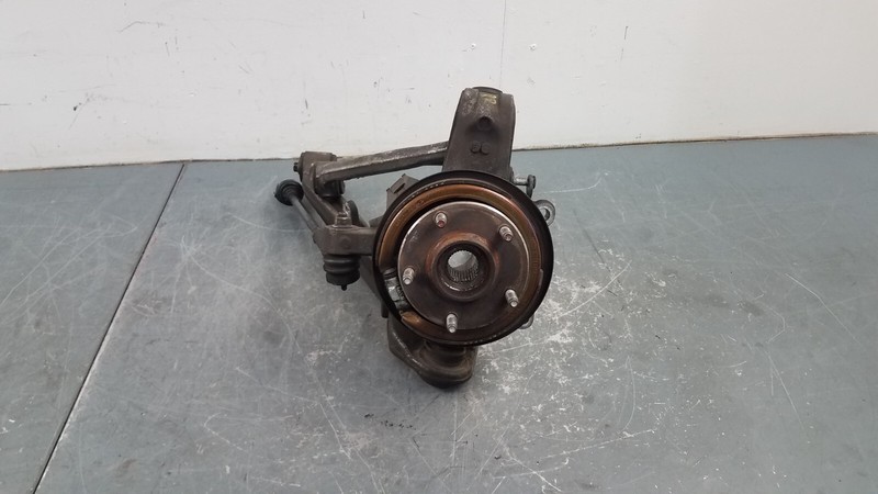 2011 Chevy Corvette Grand Sport Right Rear Hub / Control Arms #1098 Q5