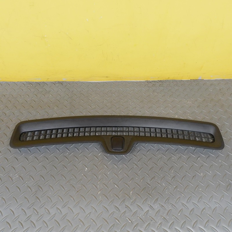 2019-2024 GMC SIERRA 1500 Instrument Panel Extension OEM 84054794