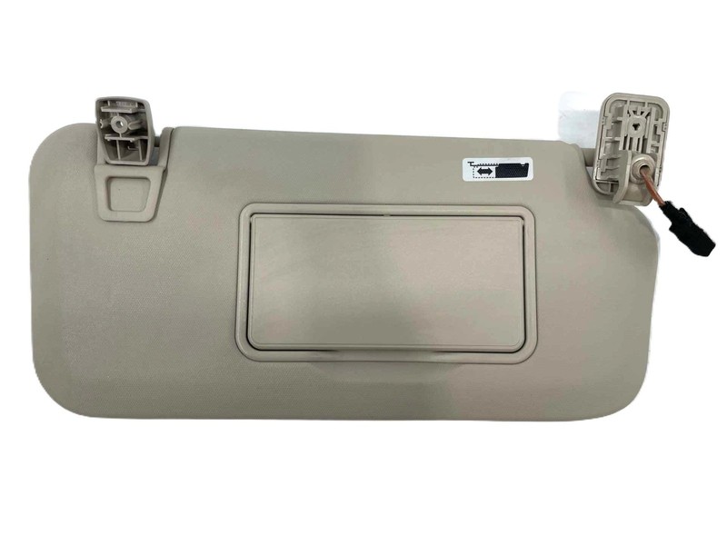 2020 Ford Escape Sel RH Passenger Sun Visor With Illumination W/o Garage Opener