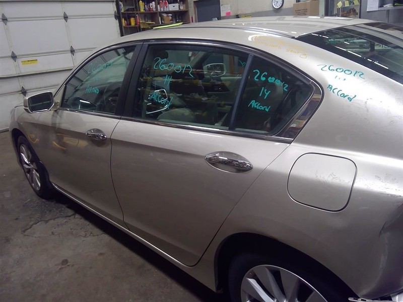 Driver Left Rear Side Door Electric EX Fits 13-17 ACCORD 1735267